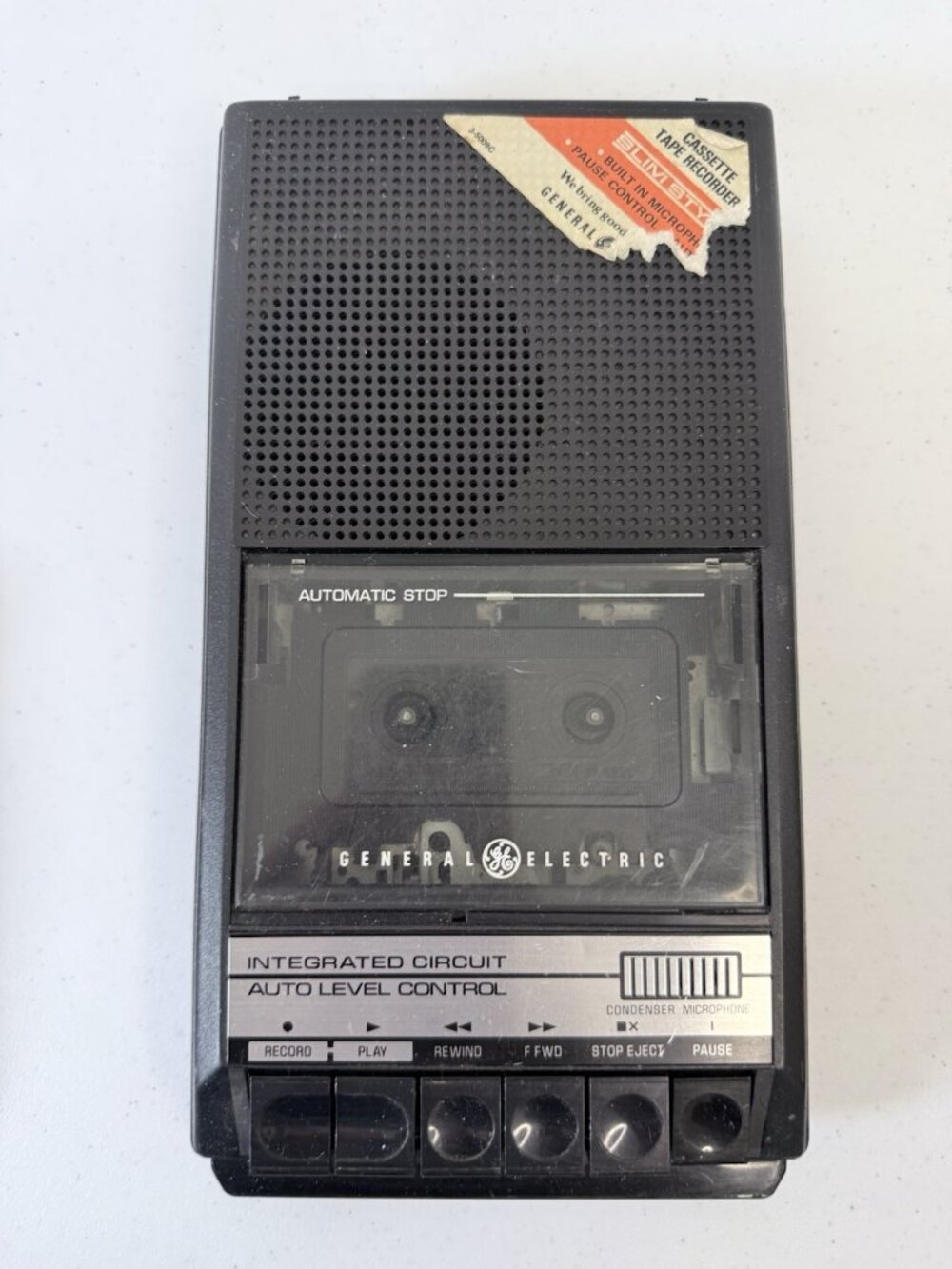 General Electric Cassette Tape Recorder Slim Style 3-5009C UNTESTED AS IS